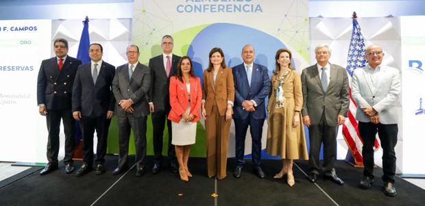 Vicepresidenta Raquel Peña y embajadora Leah Campos coinciden en la visión de Santiago como motor del desarrollo nacional