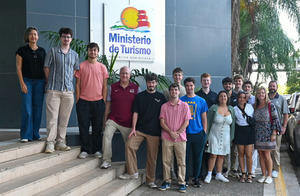 Ministerio de Turismo recibe estudiantes universitarios estadounidenses