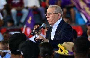 Danilo Medina exige aclaraciones sobre el exorbitante costo de la presa de Monte Grande