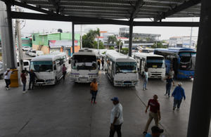 Transportistas garantizan que no habrá aumento en el costo del pasaje