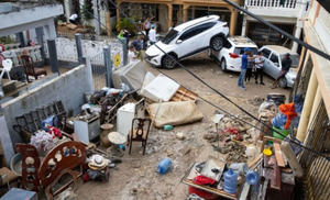 Lluvias causan el desplazamiento de más de 30,000 personas inundado miles de viviendas