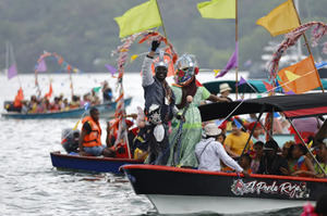 Ritmo, memoria y resistencia: los Congos honran su herencia en el Caribe panameño