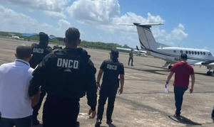 Dos dominicanos son extraditados a Estados Unidos por drogas y otros delitos
