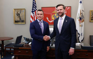 Noboa defiende con JD Vance la alianza de Ecuador y Estados Unidos contra el narcotráfico