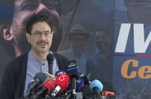 Campaña para segunda vuelta presidencial en Colombia se calienta con insultos y denuncias