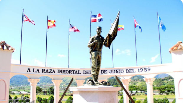 Monumento a La Raza Inmortal del 14 de junio del 1959