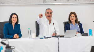 Presidente Abinader encabeza Consejo de Ministros en Santiago