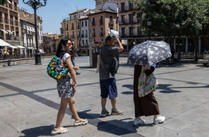 La segunda ola de calor golpea a España y se recrudecerá este lunes con registros extremos