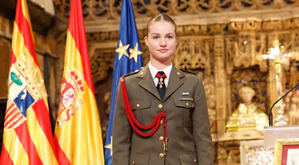 La princesa Leonor de España termina su formación militar de tres años
