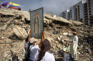 Asciende a 5,208 la cifra de muertos por el doble terremoto en Venezuela