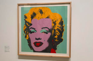 Tras una década ausente en Francia, la obra de Andy Warhol se expone en un pueblo bretón