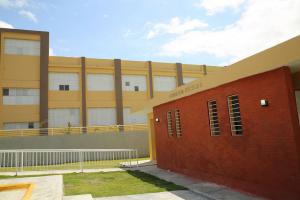 Estudiantes de Bahoruco cuentan con nuevo centro educativo de educación secundaria
