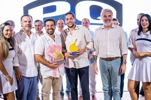 Ganadores 1er lugar Torneo PQ de Pádel Miguel Mejía y Jaime Álvarez