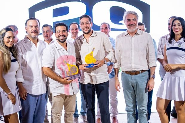 Ganadores 1er lugar Torneo PQ de Pádel Miguel Mejía y Jaime Álvarez
