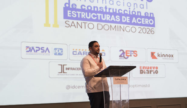 El programa académico contó con la participación de conferencistas internacionales y expertos locales.