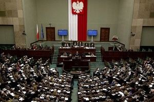 Israel condena la aprobación de ley polaca que revisa papel en el Holocausto
 