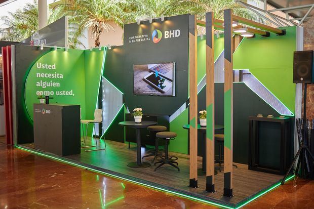 Stand BHD Corporativa y Empresarial.