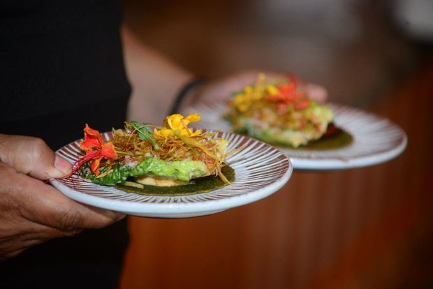 Tacos elaborados por el chef, Carlos Romero, que acompañaron una de las tequilas de Casa Cuervo.