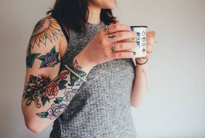 Polémica por cónsul dominicano que comparó a mujeres tatuadas con prostitutas
 