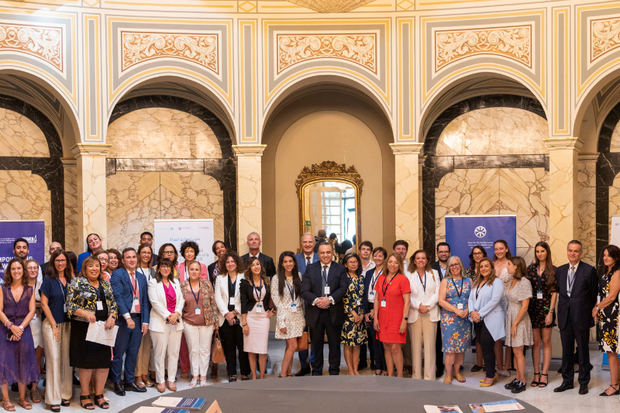 Empresarias de Medio Oriente y el Norte de África participaron del Foro de Mujeres Empresarias que la organización Unión por el Mediterráneo (UpM) organizó en Barcelona, junto con la Organización de las Naciones Unidas para el Desarrollo Industrial (ONUDI).