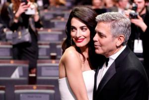 Los Clooney hacen una donación contra el racismo