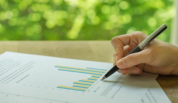Mejora en la divulgación de impactos adversos por parte de participantes del mercado financiero, según las ESAs