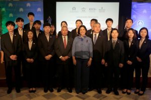 Vicepresidencia y agencia cooperación de Corea trabajan en reducción embarazo adolescente