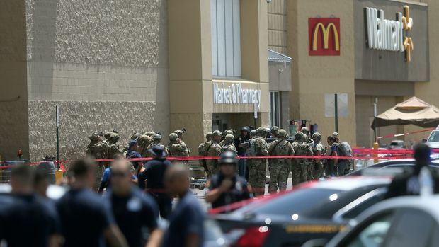 La matanza se produjo en la mañana del sábado en unos grandes almacenes de la compañía Walmart en el sur de El Paso, ciudad fronteriza con México con cerca de 700.000 habitantes.
