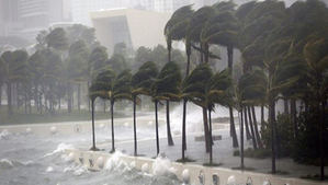 La tormenta tropical Dorian se fortalece mientras se dirige al Caribe