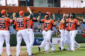 Toros del Este gana y provoca cuádruple empate en el standing del béisbol dominicano