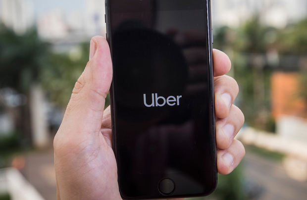 Uber presenta tecnología de verificación de uso de tapabocas.