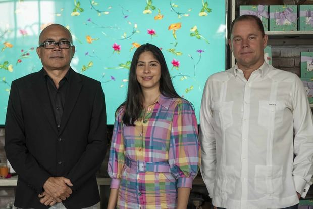 Armando Guareño, Pamela Castellanos y Piano Pichardo.