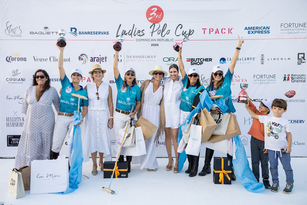 Primer lugar equipo Baglietto con trofeos.