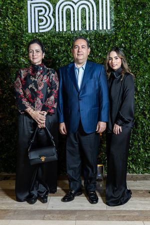 Larissa Pérez de Lama, Mario Lama y María Lama.