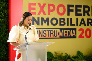 Sadery Abreu, CEO Construmedia, durante su discurso