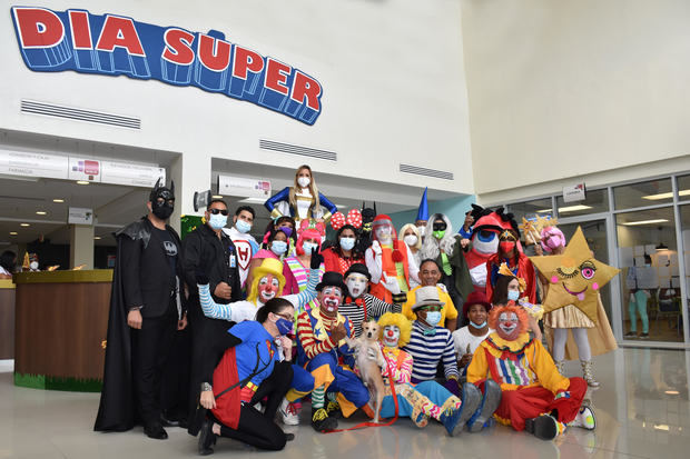 Hospital Hugo Mendoza celebra “Un Día Súper” para sus pacientes.