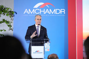 Presidente ejecutivo del Grupo Popular llama a construir un país más competitivo, sostenible y con visión de futuro