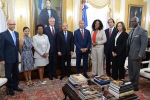 Presidente Danilo Medina recibe a congresistas de Nueva York