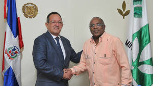 Ministros de Agricultura de Haití y RD realizan encuentro de fortalecimiento bilateral