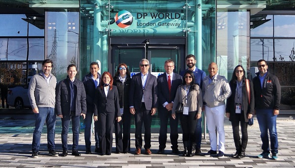 Parte de la delegación en London Gateway, encabezada por el presidente de Britcham, Leonel Melo.