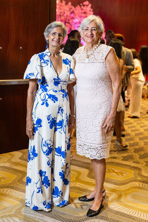 Mercedes Benoit y Haydée Benoit.