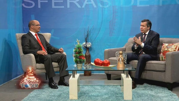 El Doctor Orlando Jorge Mera en entrevista por el periodista Federico Méndez, en el programa Esferas de Poder.