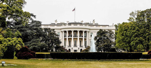 Edificio de la Casa Blanca en Washington, residencia del presidente de los Estados Unidos próxima a donde una muchedumbre asalto el Capitolio.