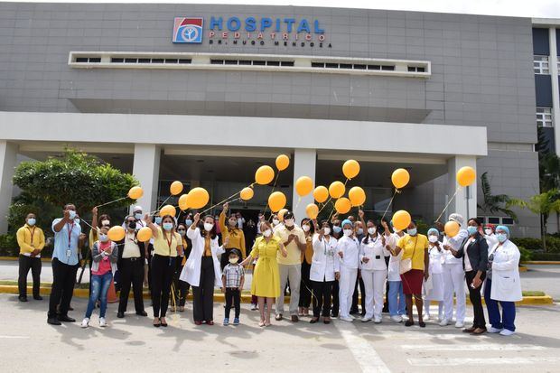 Pacientes reciben los mejores cuidados en Unidad de Hemato-Oncologí­a del Hospital Hugo Mendoza.