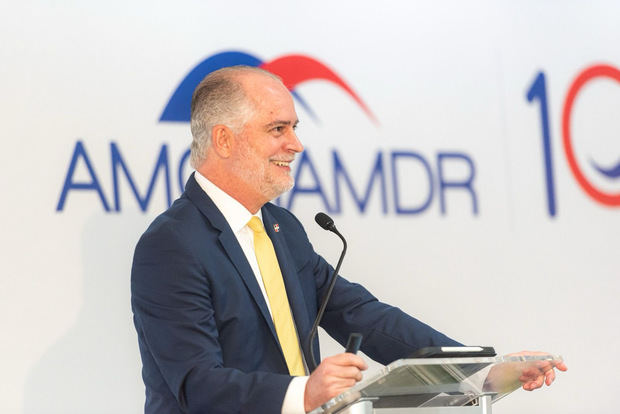 Superintendente de Bancos, Alejandro Fernández W.