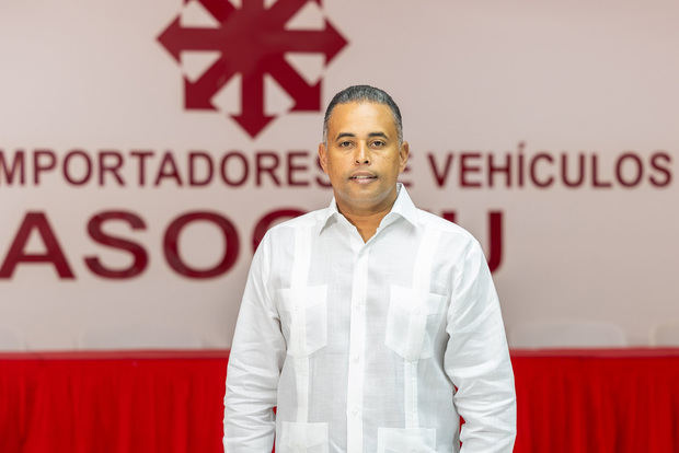 Aramis Mella, nuevo presidente ASOCIVU.