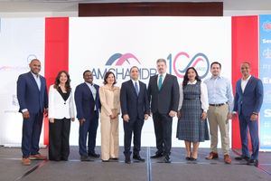 Comités de Energía y Sostenibilidad de AMCHAMDR realizan conversatorio “Energía del futuro: Innovación y Sostenibilidad”