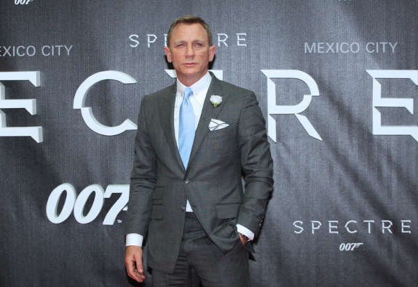 Daniel Craig