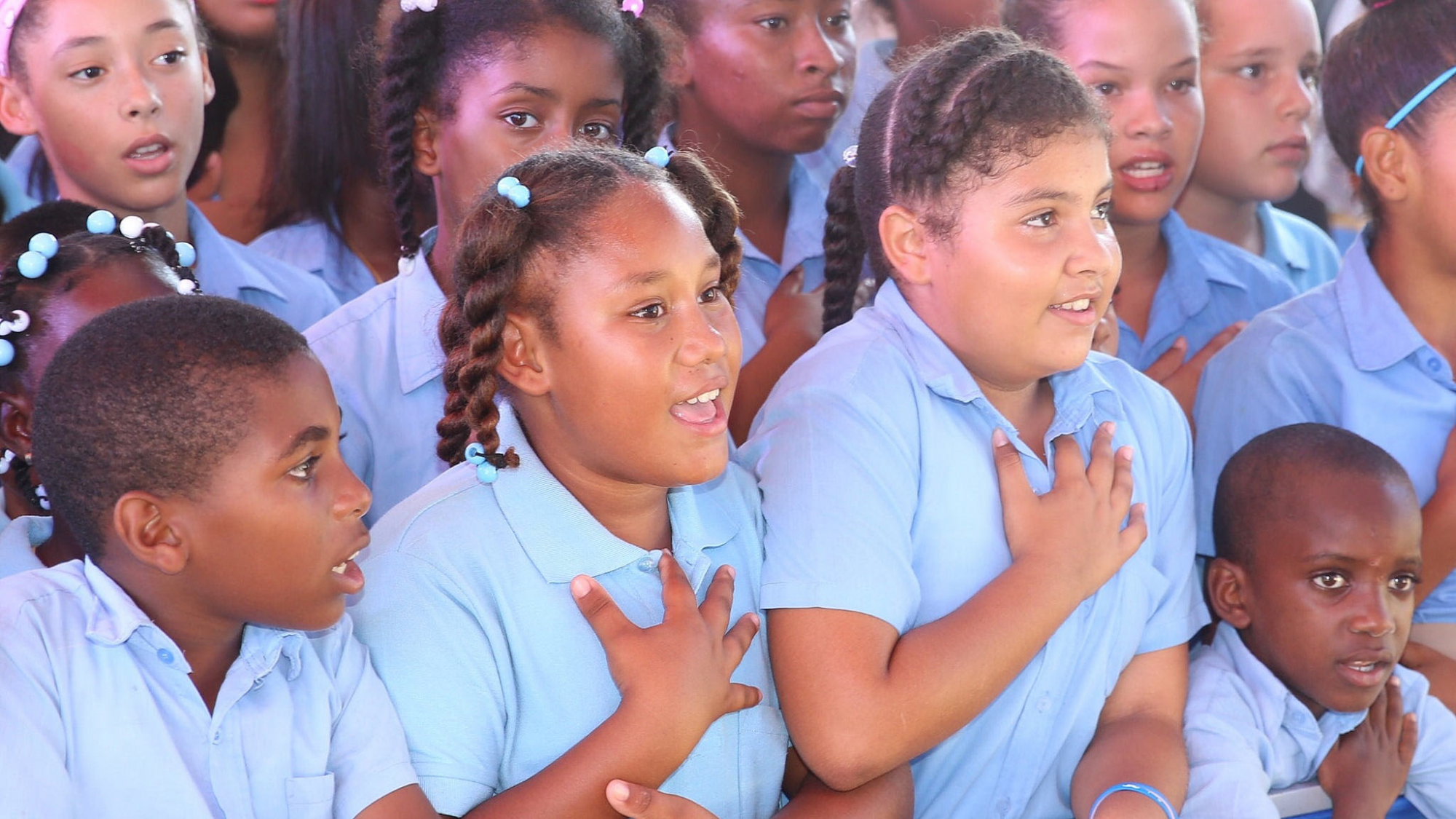 Medina inaugura escuela básica en Macao, provincia La Altagracia