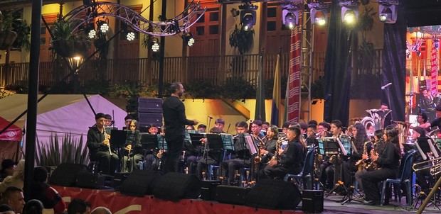 Medellín es reconocida entre 50 mejores destinos de vida nocturna.